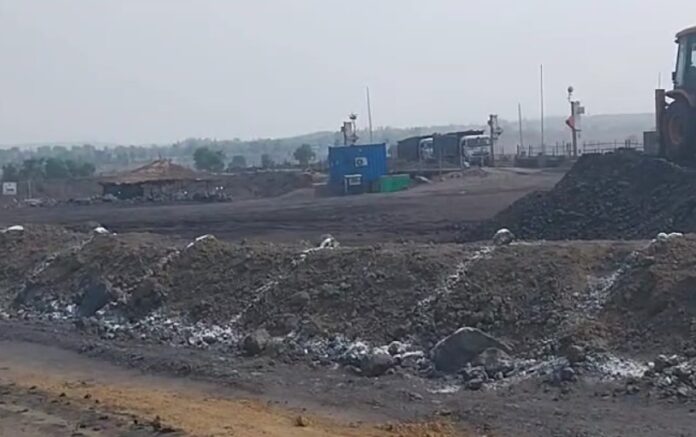 डीवीसी कंपनी खुलने के बाद भी लोगों को अपने क्षेत्र में नहीं मिला रोजगार