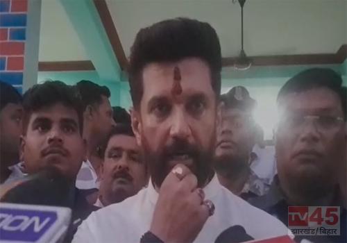तेजस्वी ने रेप पीड़ितों के साथ किया भेदभाव - चिराग पासवान