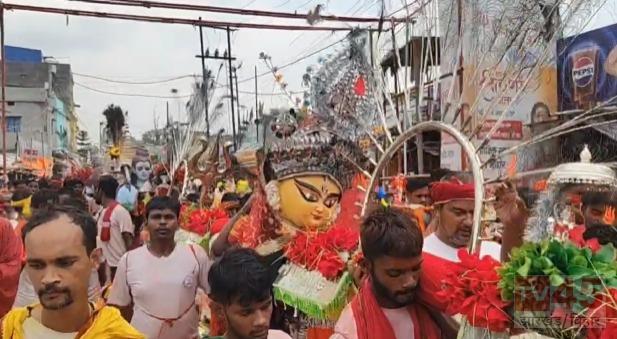 कांवरिया पथ पर दिखी भक्ति और आस्था की अनोखी छटा