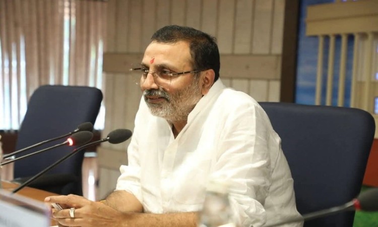 कम्युनिस्ट पिता के बेटे को RSS किसने ज्वाइन कराई: Nishikant Dubey