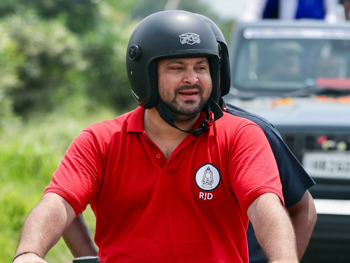 ‘पाकिस्तान भाजपा का पार्टनर’, भारत-पाक क्रिकेट मैच पर Tejashwi Yadav का पीएम मोदी पर हमला