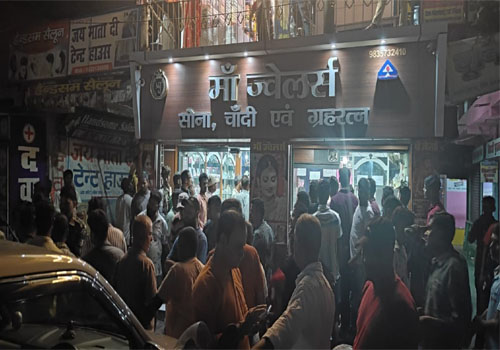 ज्वेलरी की दुकान में चोरी की कोशिश, दो शातिर चोर गिरफ्तार