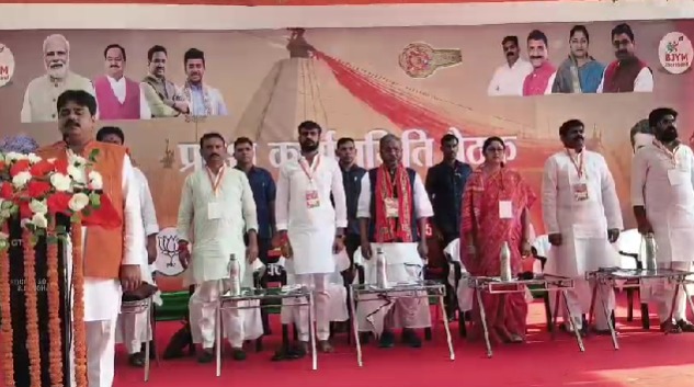 Deoghar में भाजपा युवा मोर्चा की प्रदेश कार्यसमिति की बैठक शुरू, बाबूलाल मरांडी ने कांग्रेस पर साधा निशाना