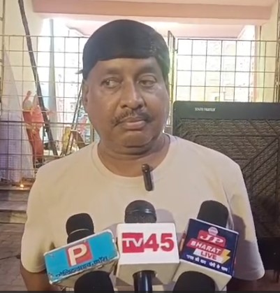 Dhanbad News: रतनजी रोड, पुराना बाजार में 120 वर्षों से मनाया जा रहा है दुर्गोत्सव