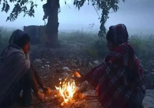 बिहार–झारखंड में ठंड ने दी दस्तक, अगले 48 घंटे में और गिरेंगे तापमान