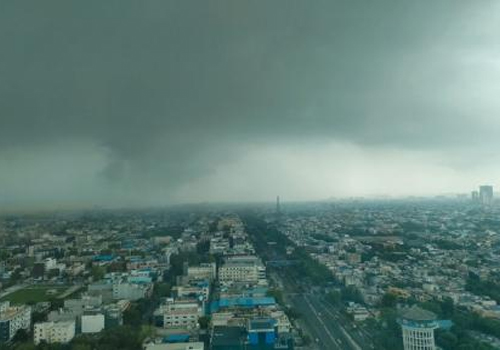 मोंथा तूफान का असर चुनाव प्रचार पर, कई जनसभाएं रद्द