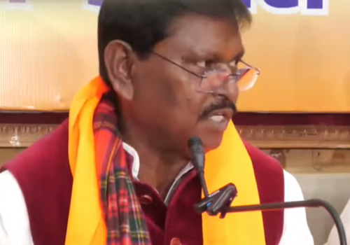 PESA नियमावली पर अर्जुन मुंडा का हमला, "सरकार आदिवासी समाज के