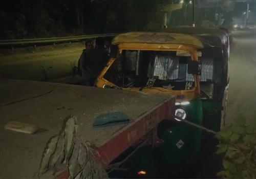 मानगो पुल के पास दर्दनाक सड़क हादसा, ऑटो चालक की हुई मौत