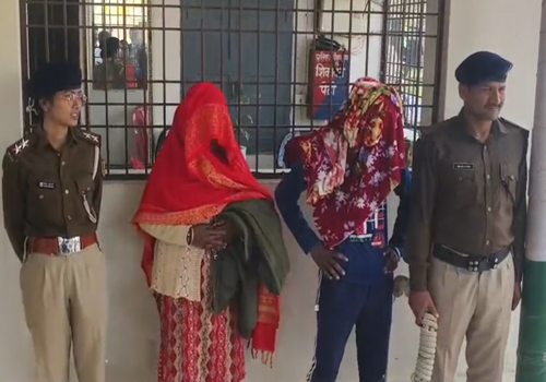 नौरंगिया में दो तस्करों को गिरफ्तार कर 3 नाबालिग लड़कियों को बचाया