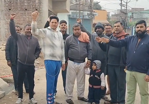 जमशेदपुर के मानगो नगर निगम की लापरवाही से नाराज़ वार्ड 36 के लोग