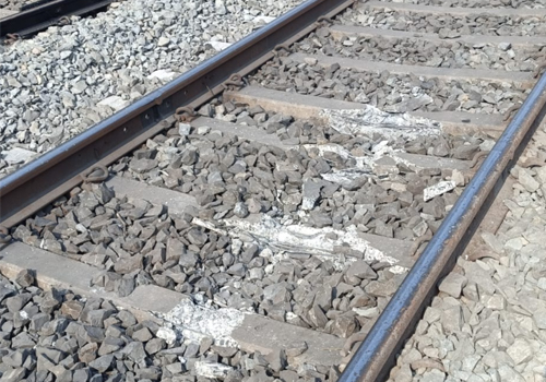 पाकुड़ रेलवे ट्रैक पर साजिश, वनांचल एक्सप्रेस थी निशाने पर