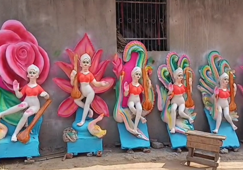 जमशेदपुर में सरस्वती पूजा की तैयारियां तेज, मूर्तिकारों की मेहनत रंग ला रही है