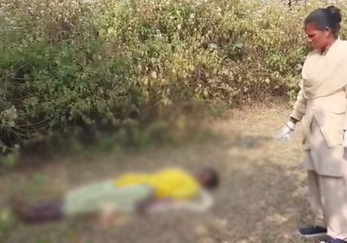 राजदाहा पहाड़ी जंगल में पेड़ से लटका मिला लापता किशोरी का शव