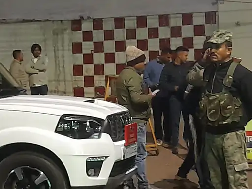 नगर निकाय चुनाव से पहले दहला धनबाद, झरिया विधायक के आवास ‘सिंह मेंशन’ पर रविवार देर रात बमबाजी