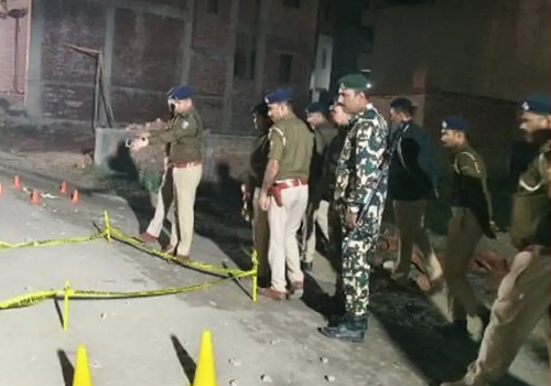 बिहार में डबल मर्डर: सैकड़ों लोगों के सामने दो सगे भाइयों को भून डाला