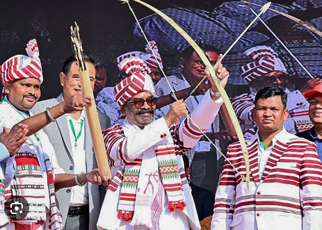 हिमंत के गढ़ में हेमंत, मुख्यंत्री हेमंत सोरेन का असम दौरा, असम में पार्टी के लिए जमीन तलाशने की कोशिश