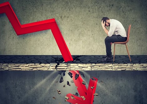 भारतीय शेयर बाजार में कोहराम, सेंसेक्स करीब 2000 प्वाइंट लुढ़का