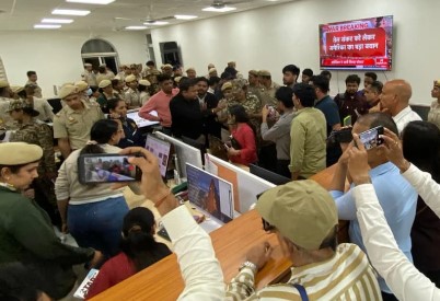 देश की सबसे पुरानी न्यूज एजेंसी UNI का दफ्तर सील, दिल्ली पुलिस की कार्रवाई से हड़कंप