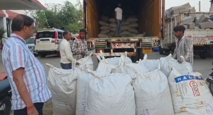 औरंगाबाद में डोडा अफीम के साथ तस्कर गिरफ्तार, उत्पाद विभाग को मिली बड़ी सफलता