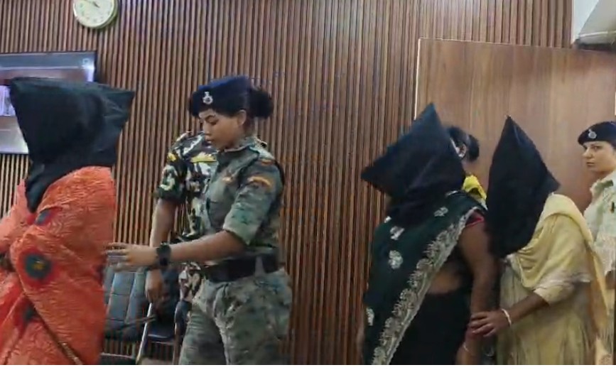 नकली पुलिस संग लूट करने वाली लुटेरी दुल्हन गिरफ्तार