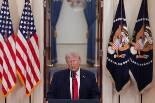 समझौते पर राजी नहीं होने पर ईरान के पाषाण युग में पहुंचा देंगे: डोनाल्ड ट्रंप