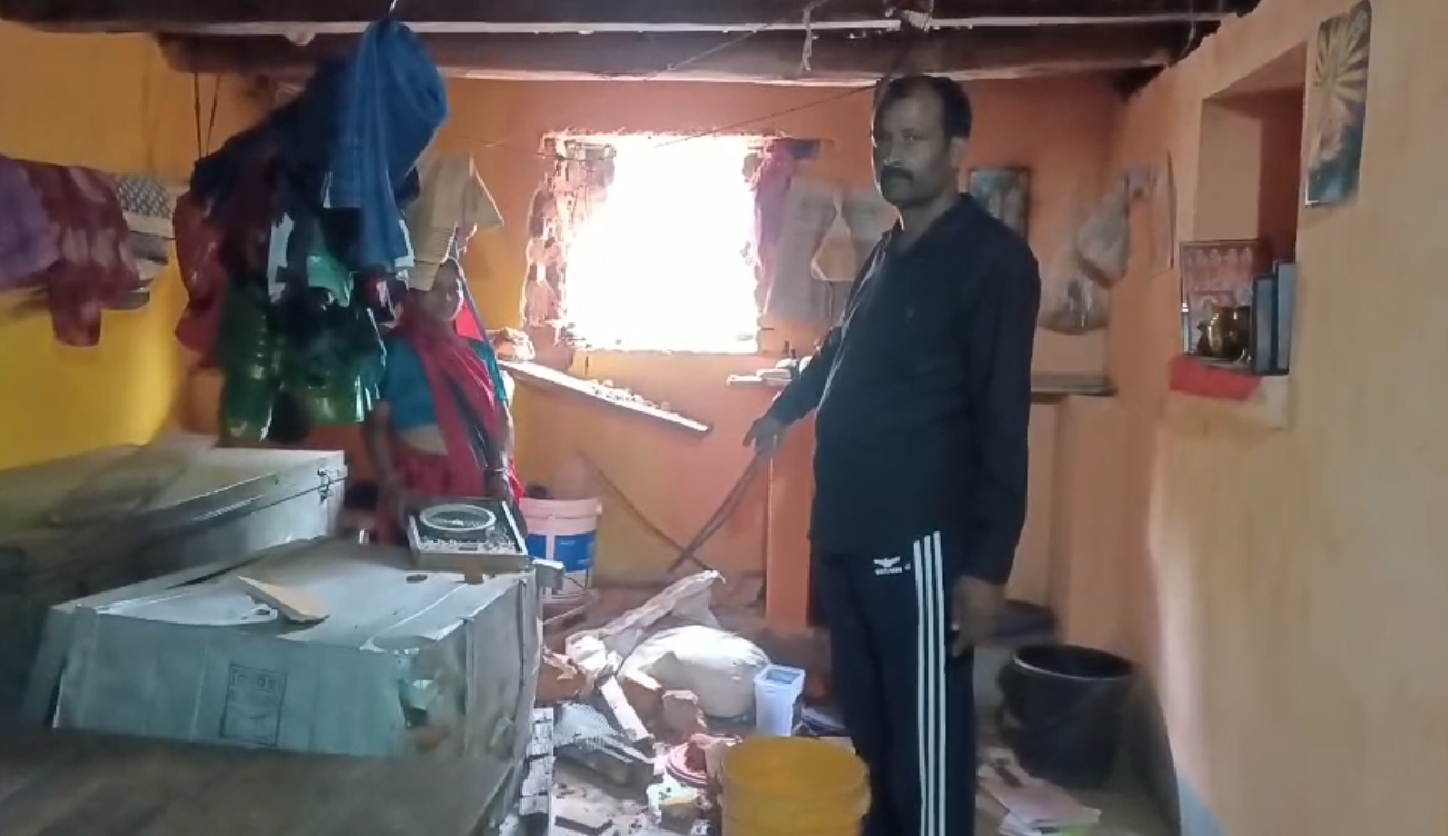 सरिया वन क्षेत्र के नावाडीह निमाटांड में हाथियों का आतंक