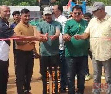 देवघर के KKN स्टेडियम में समर कैंप क्रिकेट टूर्नामेंट का14वां सीज़न का आयोजन :खिलाड़ियों के साथ- साथ उनके माता-पिता उत्साहित