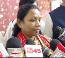झारखंड प्रदेश महिला कांग्रेस की प्रदेश अध्यक्ष रमा खलखो पहुंची धनबाद : कहा- पार्टी को मजबूत करने का कर रहे काम