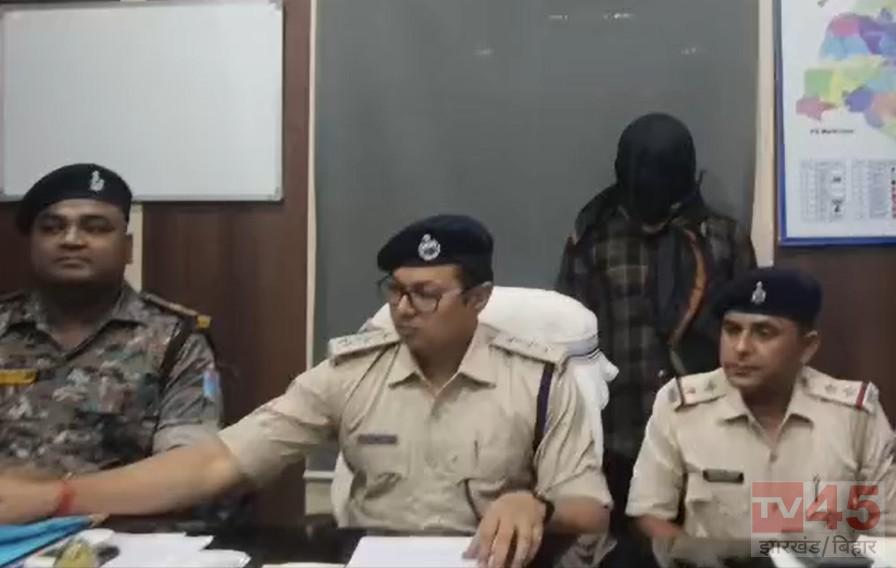 नशे के कारोबार में देवघर पुलिस को मिली बड़ी सफलता : ब्राउन शुगर की खरीद-बिक्री में संलिप्त आरोपी को गिरफ्तार