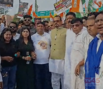 बढ़ती महंगाई और paper leaks को लेकर धनबाद में हल्ला बोल रैली : युवाओं ने की धर्मेंद्र प्रधान के इस्तीफे की मांग
