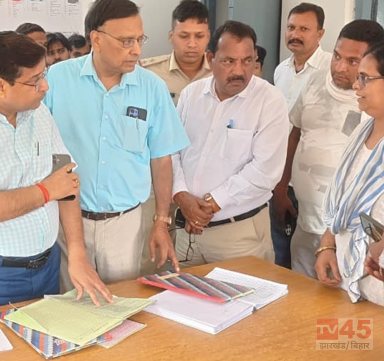 कांडी स्वास्थ्य केंद्र में facilities की समीझा, DC गुणवत्ता पूर्ण इलाज पर दिया जोर