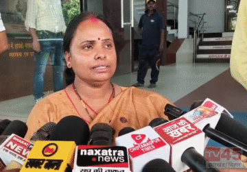 जिला परिषद अध्यक्ष Sharda Singh पहुंची आज DRM ऑफिस: गर्भवति महिला को धक्का देने मामले को लेकर लिया संज्ञान