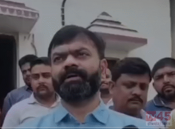 Mayor Sanjeev Singh के समर्थक सुमन सिन्हा पर हुए कथित जानलेवा हमले के बाद राजनीतिक गलियारों में आरोप-प्रत्यारोप तेज