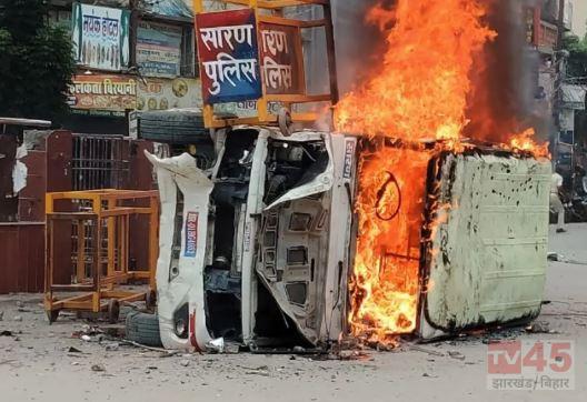 बिहार बंद ने पकड़ा उग्र रूप, NEET पेपर लीक विवाद पर हिंसक प्रदर्शन, कई जिलों में झड़पें