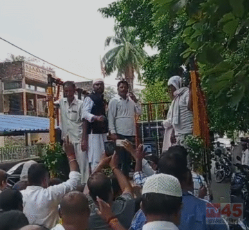 मन्नान मल्लिक(Mannan Mallick) के निधन के बाद धनबाद में शोक का माहौल, पार्थिव शरीर रांची से लाया गया धनबाद।
