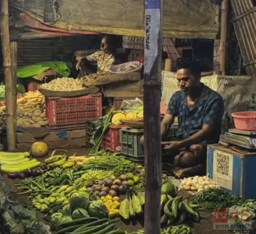 गोलमुरी सब्जी मार्केट (Golmuri vegetable market) में कथित रंगदारी को लेकर हवाई फायरिंग, बाजार में मची अफरा-तफरी