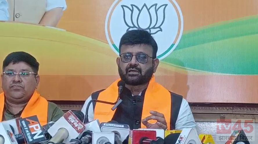 ट्रेजरी घोटाले में वित्त मंत्री प्रत्यक्ष और मुख्यमंत्री परोक्ष रूप से जिम्मेदार : भाजपा