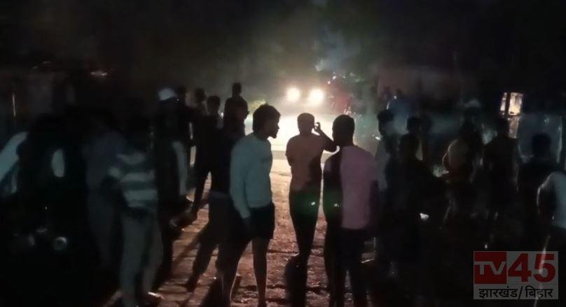बाघमारा के बरोरा चेकपोस्ट के पास युवक पर फायरिंग, दो राउंड गोलियां चलाकर फरार हुए बदमाश, पुलिस ने शुरू की जांच