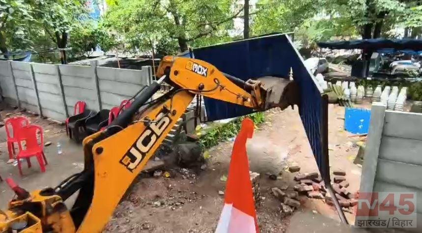जमशेदपुर: सिदगोड़ा में विवादित जमीन पर बुलडोजर कार्रवाई, कोर्ट की सुनवाई से पहले उठे गंभीर सवाल