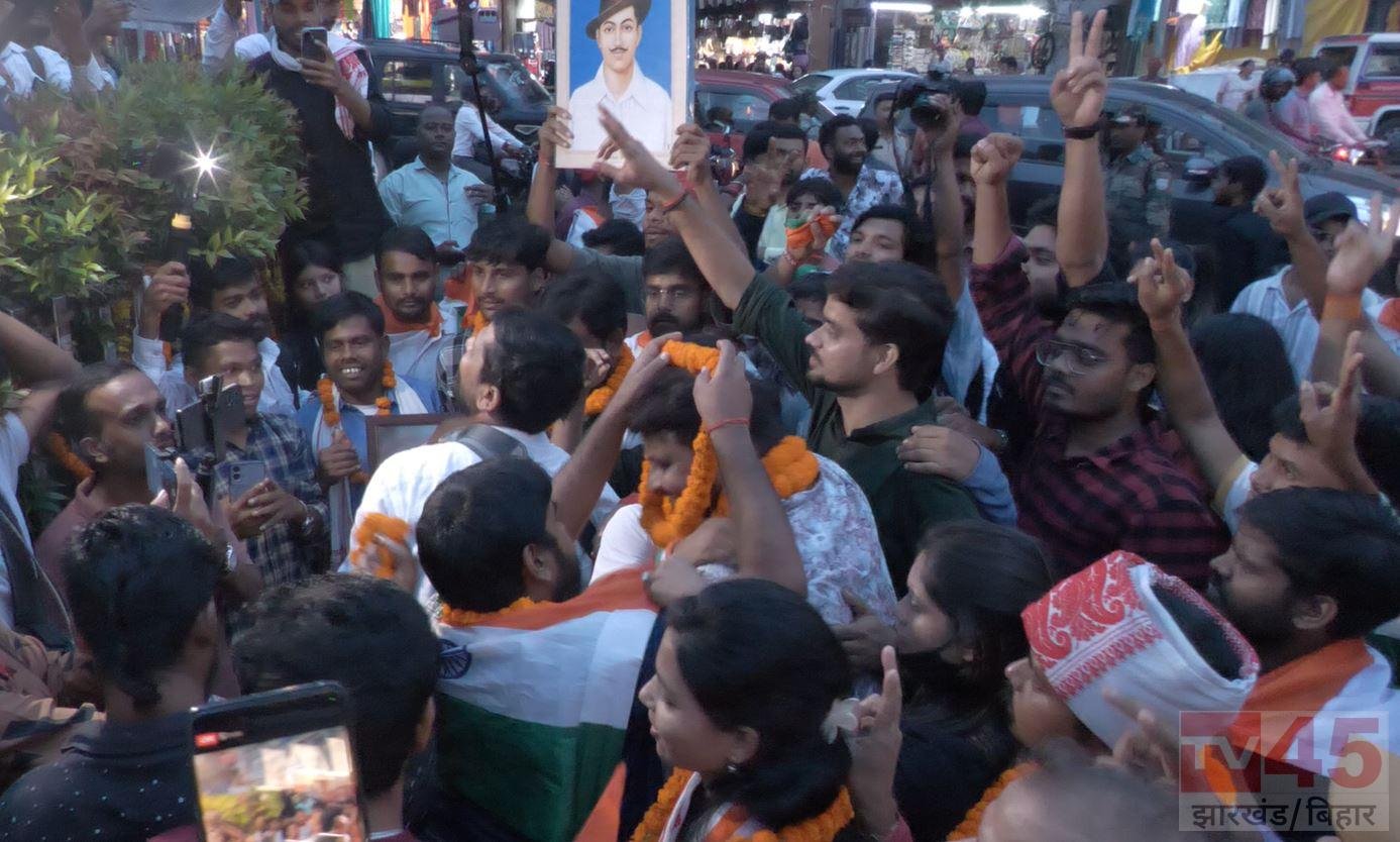 झारखंड छात्र आंदोलन 60 दिन के लिए स्थगित, सरकार को अल्टीमेटम, मांगें पूरी नहीं हुईं तो फिर सड़कों पर उतरेंगे छात्र