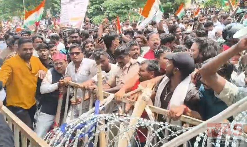 रांची: आखिरी बैरिकेडिंग भी धवस्त, विधानसभा के करीब पहुंचे प्रदर्शनकारी
