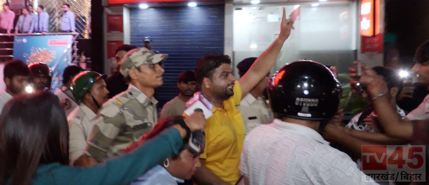 JPSC-JSSC अभ्यर्थियों के प्रदर्शन में बवाल, रांची-हजारीबाग-गिरिडीह में झड़प, बाबूलाल मरांडी ने सरकार पर साधा निशाना