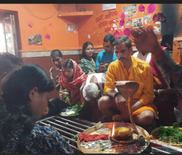 झारखंडी धाम में उमड़ी श्रद्धालुओं की भीड़, भोलेनाथ (Bholenath) भक्तों के भक्ती में डूबे लोग