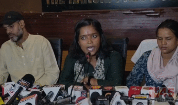अमीषा प्रसाद (Ameesha Prasad) पुलिस पर लगया आरोप कहा कि बिना नोटिस के मिझे घर से थाने लाया गया ,थाने में रखा गया 7 घंटे तक