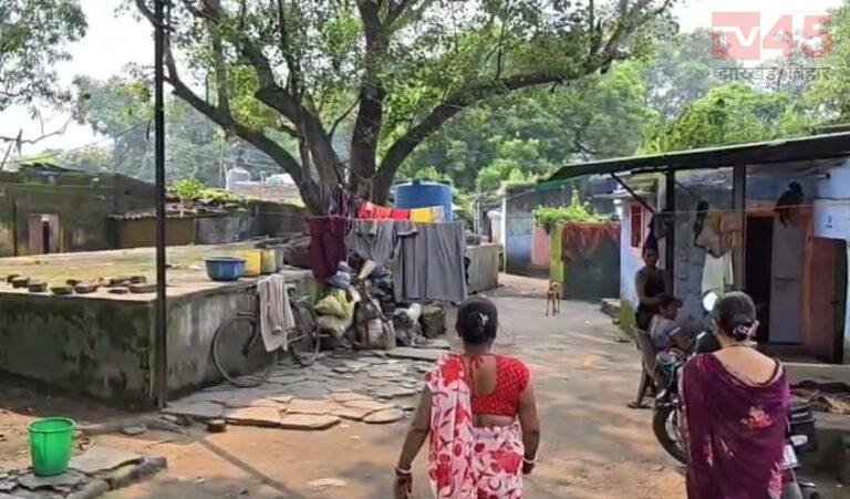 बाघमारा में भू-धंसान प्रभावित इलाकों को खाली कराने की कवायद तेज, पुनर्वास को लेकर लोगों में नाराजगी