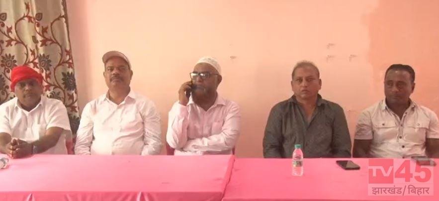 धनबाद क्रिकेट एसोसिएशन में बढ़ा विवाद, पूर्व महासचिव ने अध्यक्ष और महासचिव पर लगाए मनमानी के आरोप