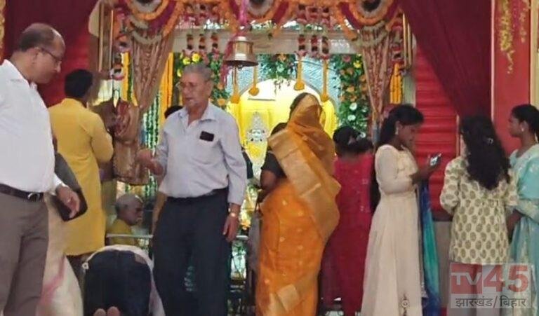 देशभर में कृष्ण जन्माष्टमी की धूम, मंदिरों में उमड़ा आस्था का सैलाब