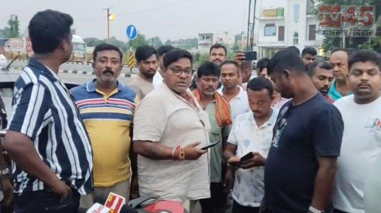 निमियाघाट में मछली कारोबारियों से रंगदारी का आरोप, पैसे नहीं देने पर 7 गाड़ियों में जहर डालकर लाखों की मछलियां मारी