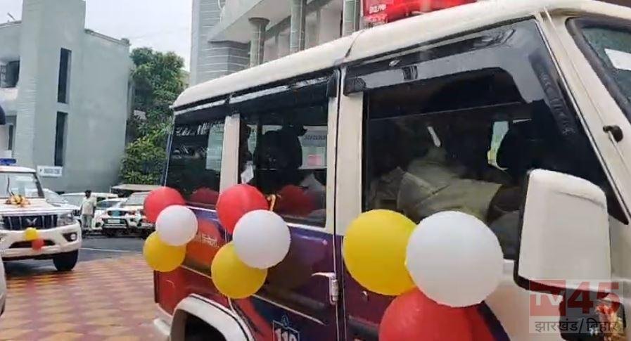 14 बोलेरो और 18 पेट्रोलिंग बाइक से मजबूत होगी पाकुड़ की पुलिस गश्ती व्यवस्था