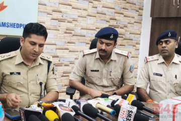 जमशेदपुर में चोरी और जानलेवा हमले के दो अलग-अलग मामलों का खुलासा, Chapad से हमला करने के मामले में SIT ने दो आरोपियों को गिरफ्तार।